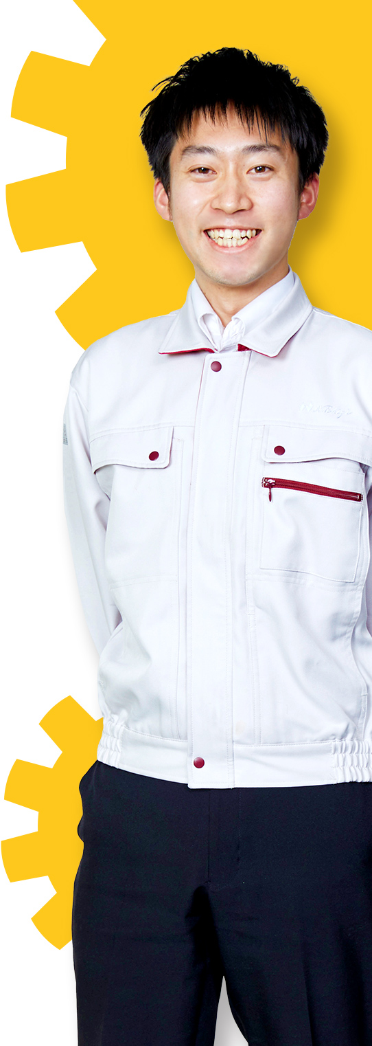 先輩(機械・電気設計職)