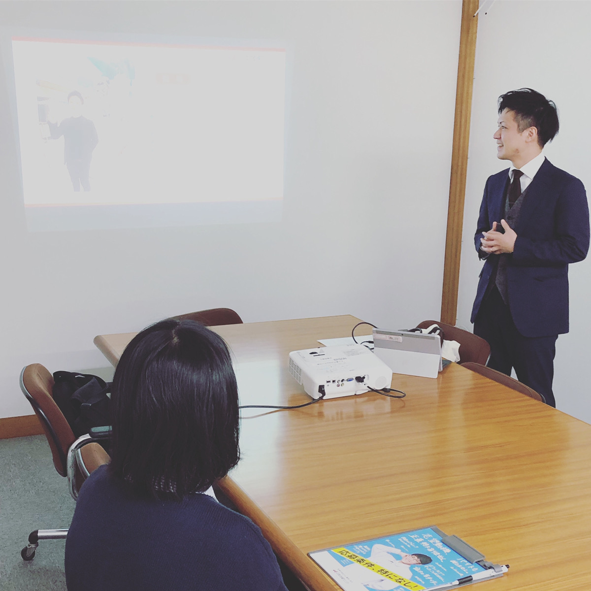 63398137-1D73-4B4F-8FF9-ABC78F0484A2